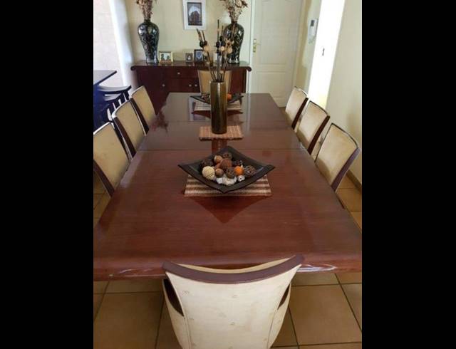 7 BEDROOM HOUSE FOR SALE IN CLAYVILLE